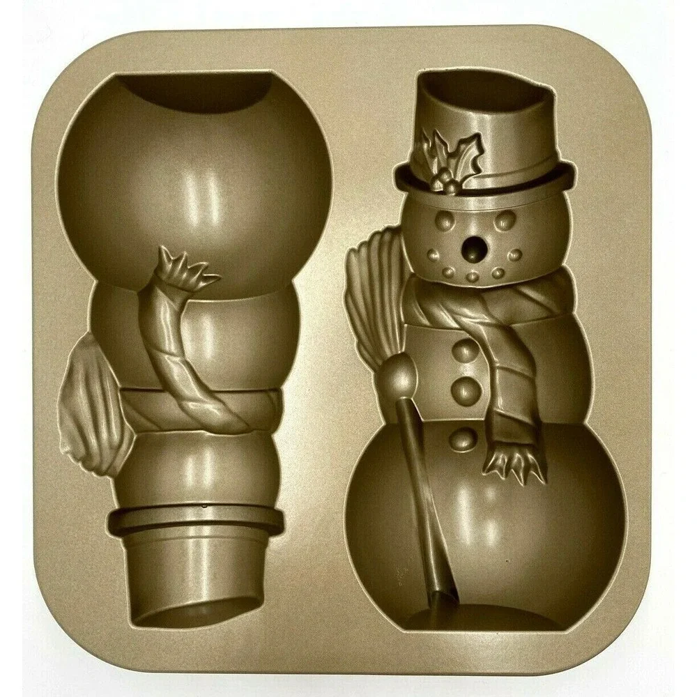 Williams Sonoma 3-D Snowman Cake Pan by Nordic Ware NEW in Box RETIRED